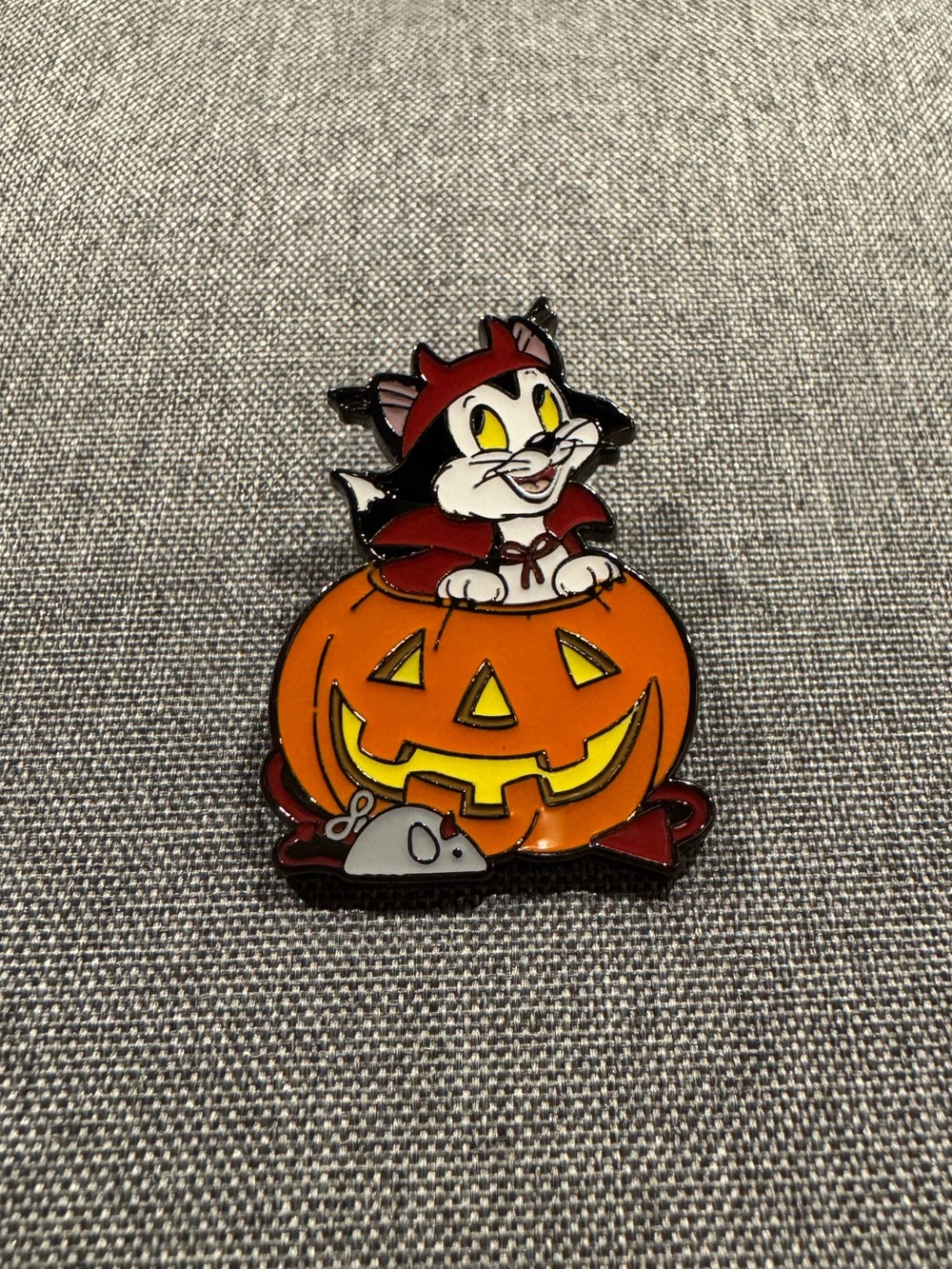 Disney Figaro Cat in Pumpkin Halloween Enamel Pin